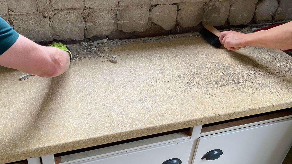 How to dispose of old quartz or granite countertops_top image.jpg