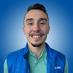 Gabriel Dominguez, 1-800-GOT-JUNK? Raleigh Manager headshot